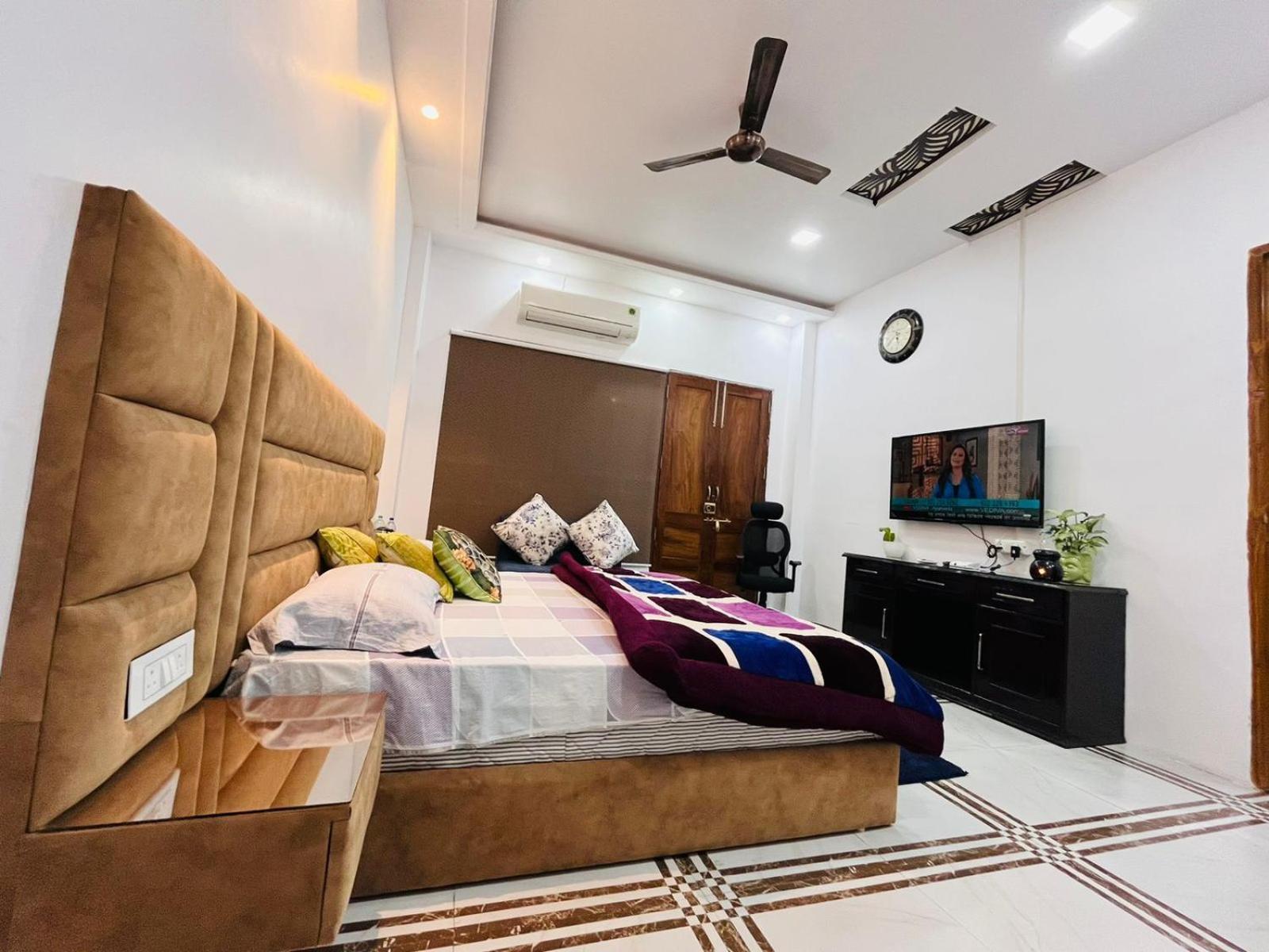 Shreshth Home Stay - Best Family Accommodation - 3Km From Har Ki Pauri, Haridwar, Uttarakhand Exterior photo